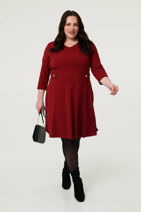 Red | Curve V-Neck 3/4 Sleeve Short Skater Dress