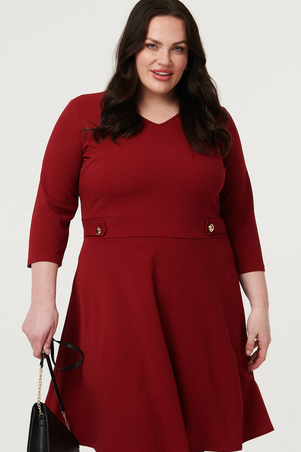Red | Curve V-Neck 3/4 Sleeve Short Skater Dress