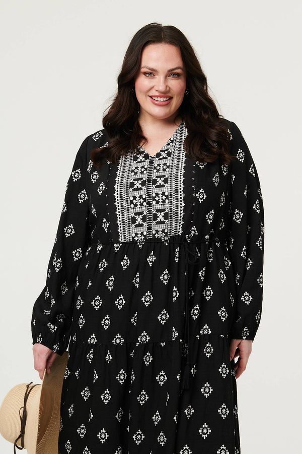Black | Curve Printed Long Sleeve Maxi Dress
