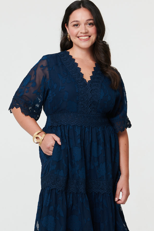 Navy | Curve Floral Lace 1/2 Sleeve Maxi Dress
