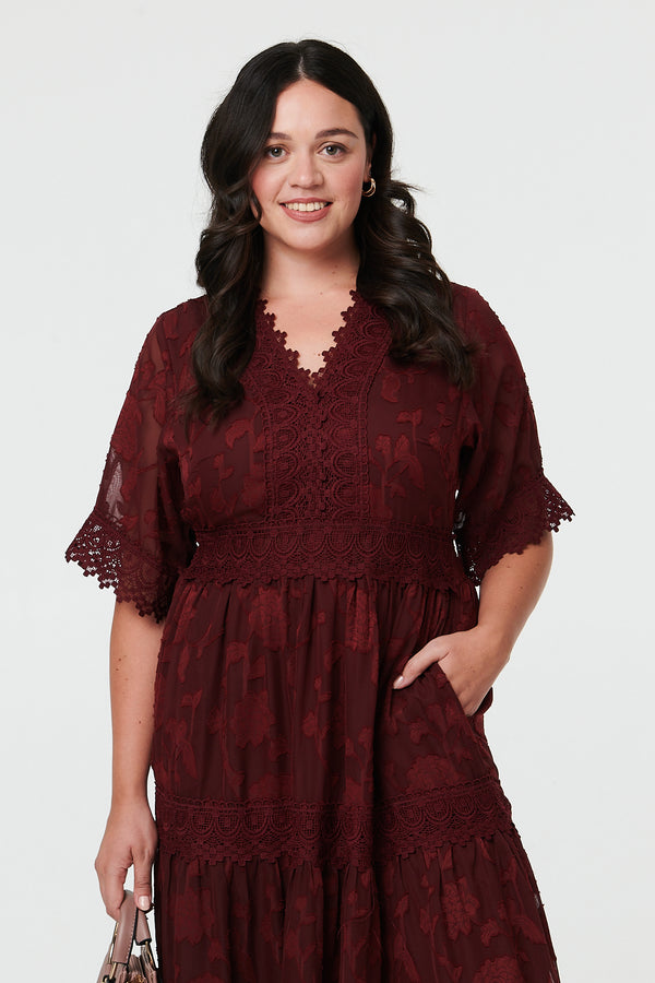 Red | Curve Floral Lace 1/2 Sleeve Maxi Dress
