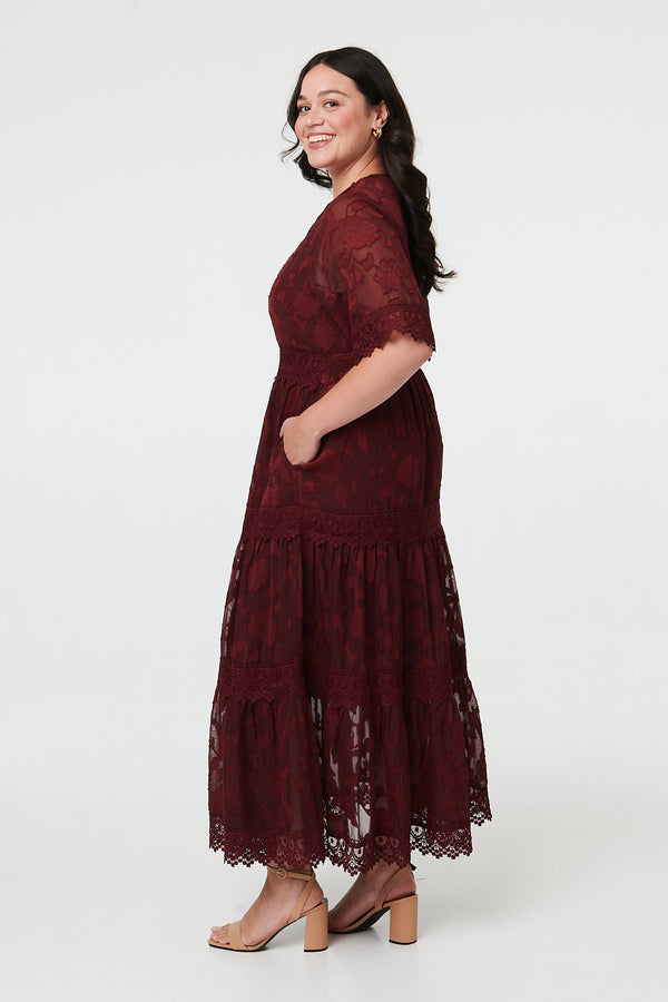 Red | Curve Floral Lace 1/2 Sleeve Maxi Dress
