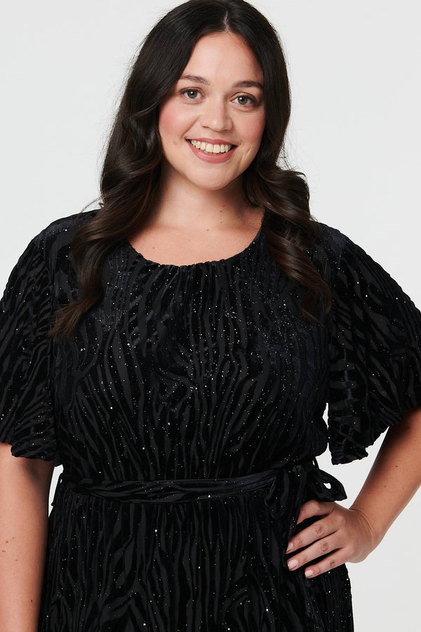 Black | Curve Sparkly Textured Knee Length Dress