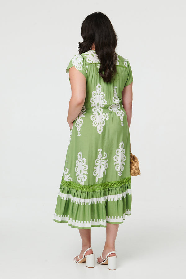 Green | Curve Printed Cap Sleeve Midi Dress
