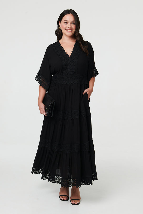 Black | Curve Tiered Lace Trim Maxi Dress
