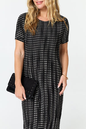 Black | Polka Dot Print Pleated Midi Dress