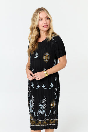 Black | Border Print Pleated Texture Midi Dress