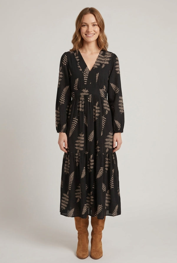 Black | Leaf Embroidered V-Neck Maxi Dress