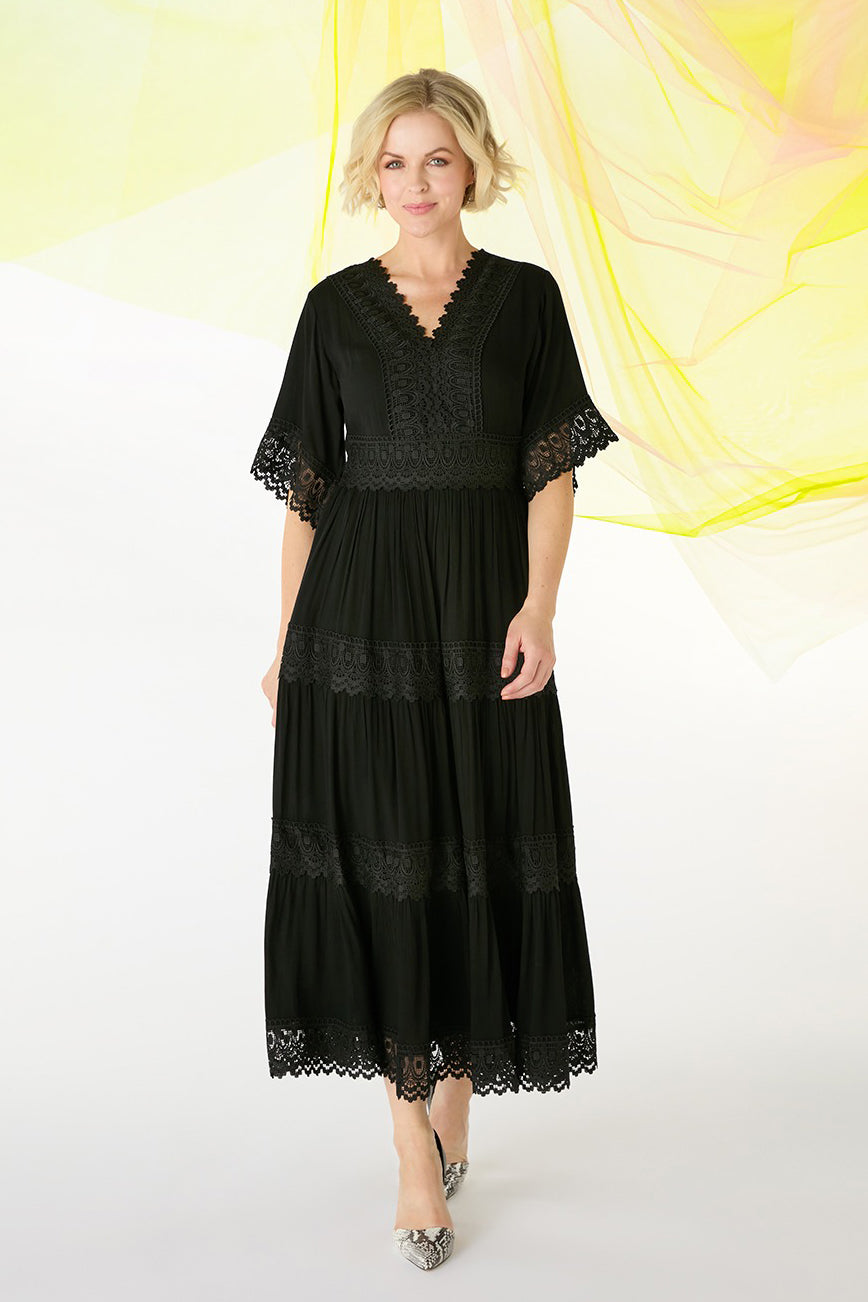 Black | Short Sleeve Crochet Maxi Dress : Model is 5'10"/178 cm and wears UK10/EU38/US6/AUS10
