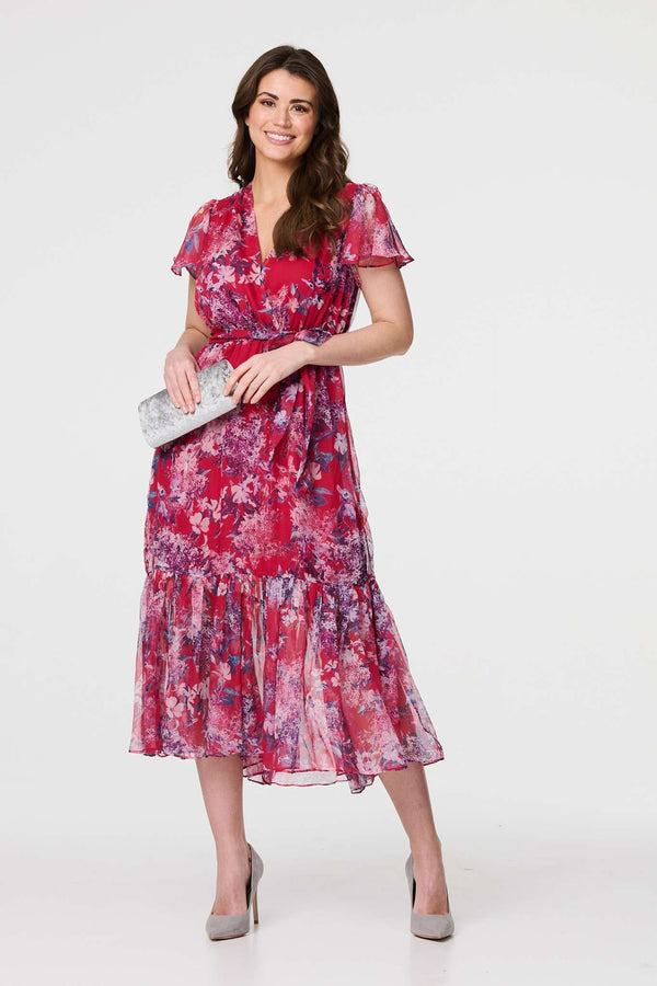 Pink | Floral Short Sleeve Tiered Midi Dress : Model is 5'9"/175 cm and wears UK10/EU38/US6/AUS10