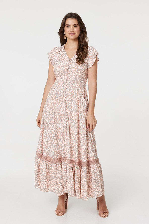 Pink | Paisley Print Lace Trim Maxi Dress : Model is 5'9"/175 cm and wears UK10/EU38/US6/AUS10