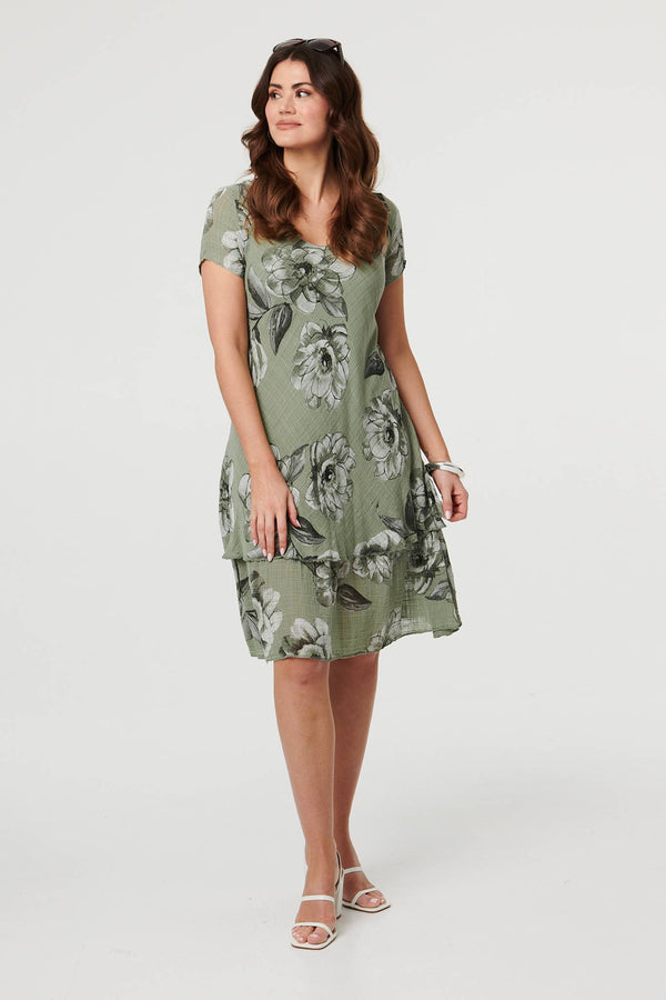 Khaki | Floral Frilled Hem Knee Length Dress : Model is 5'9"/175 cm and wears UK10/EU38/US6/AUS10