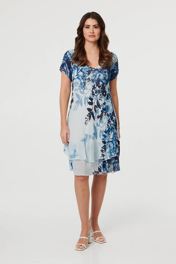 Blue | Floral Layered Knee Length Dress : Model is 5'9"/175 cm and wears UK10/EU38/US6/AUS10
