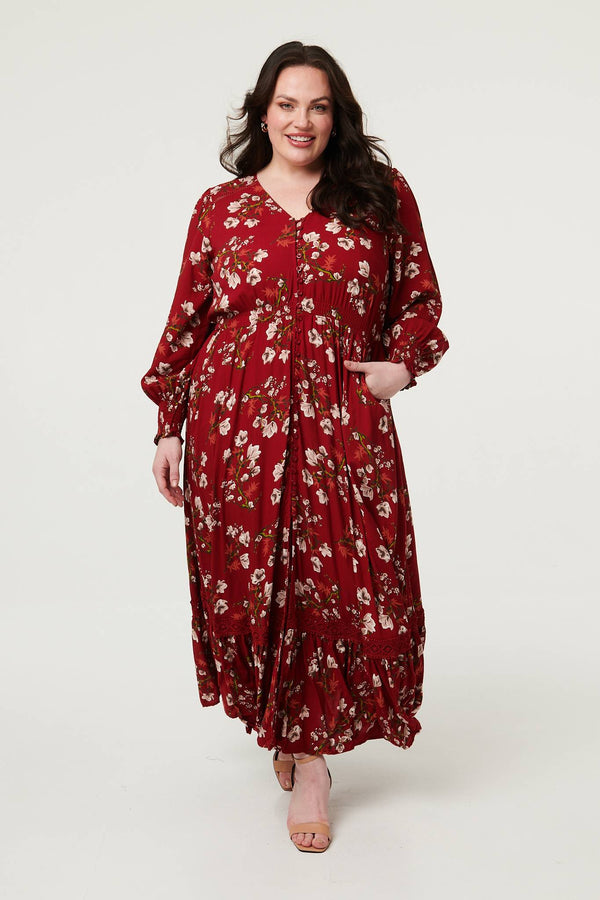 Red | Curve Floral Shirred V-Neck Maxi Dress