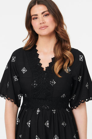Black | Border Print 1/2 Sleeve Maxi Dress