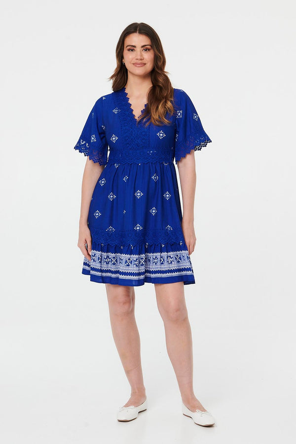 Blue | Border Print Lace 1/2 Sleeve Short Dress