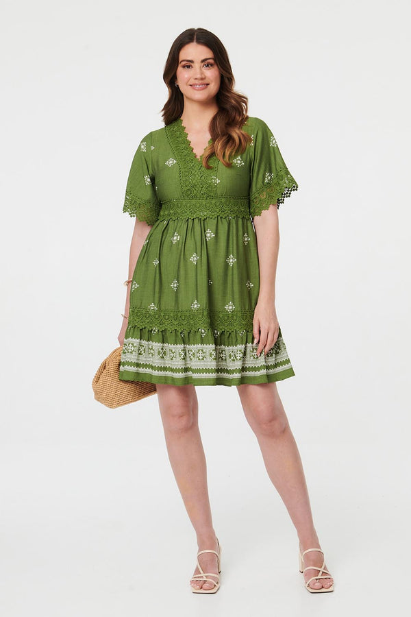 Sage | Border Print Lace 1/2 Sleeve Short Dress