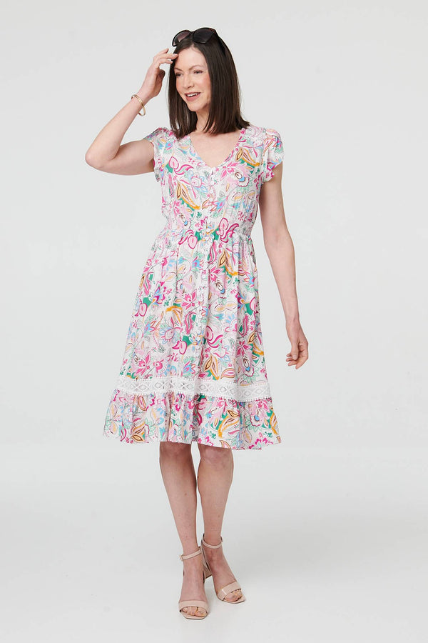 White | Floral Cap Sleeve Lace Knee Length Dress