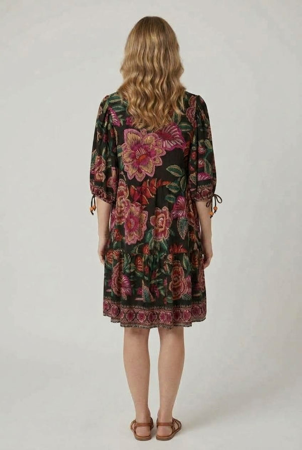 Black | Floral Relaxed 1/2 Sleeve Short Dress