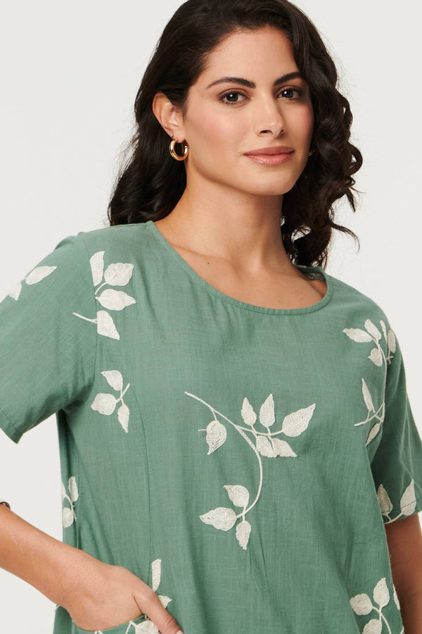 Green | Leaf Print Relaxed Knee Length Dress