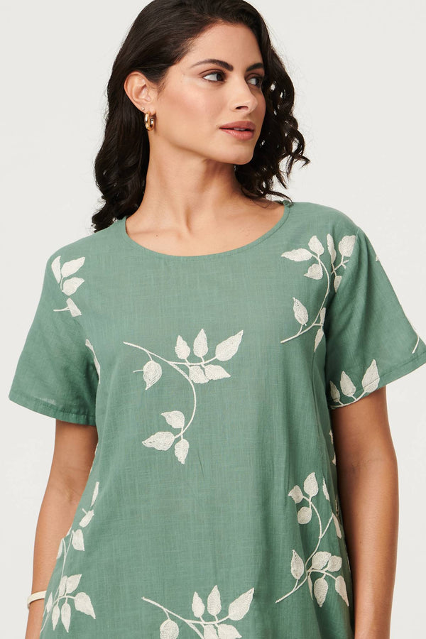 Green | Leaf Print Relaxed Knee Length Dress