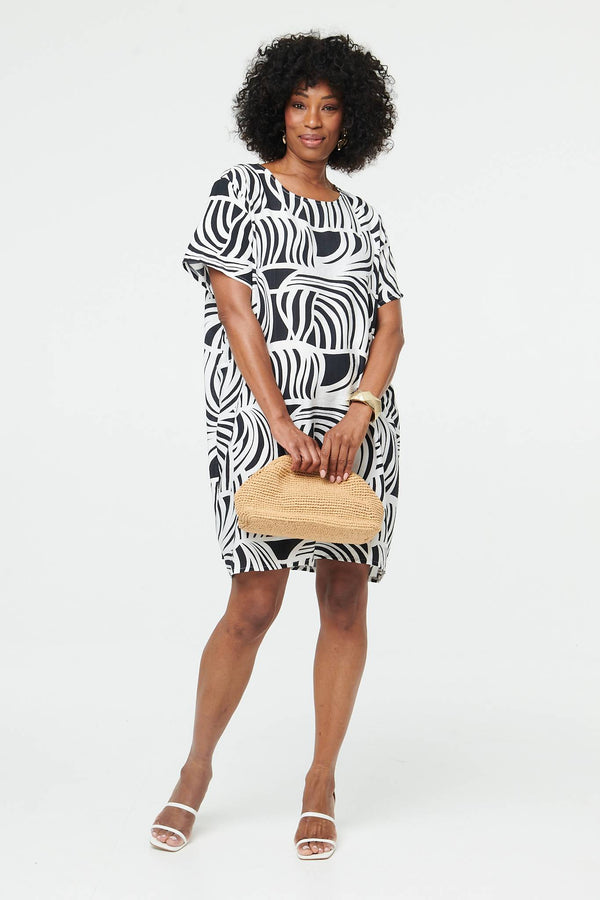 Black | Abstract Shift Short Sleeve Short Dress