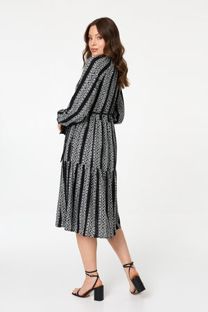 Black | Geo Print Tiered Long Sleeve Midi Dress