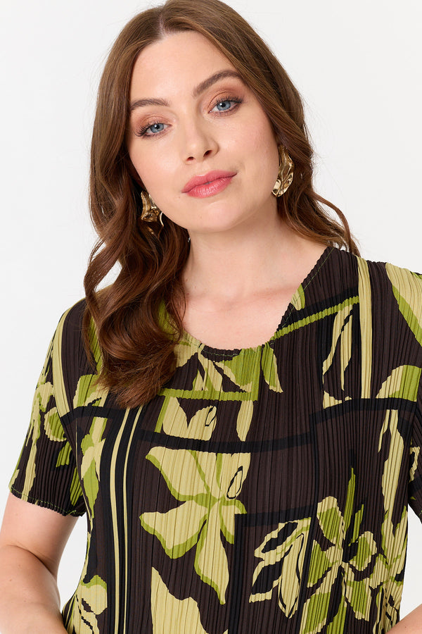 Green | Floral Pleated Textured Midi Shift Dress
