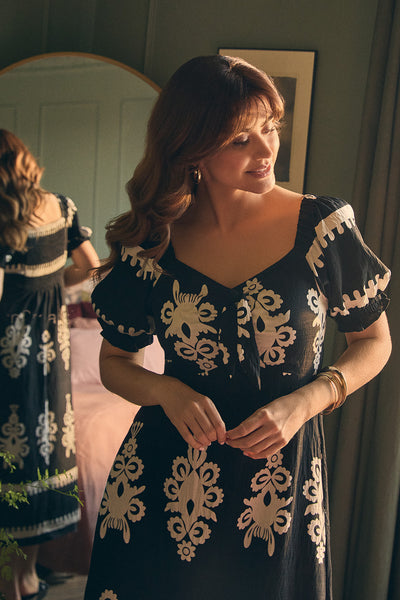 Black | Printed Puff Sleeve Tie Front Midi Dress