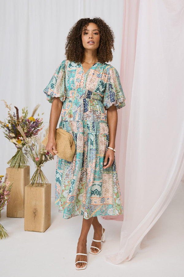 Green | Patchwork Print 1/2 Puff Sleeve Midi Dress : Model is 5'8"/172 cm and wears UK8/EU36/US4/AUS8