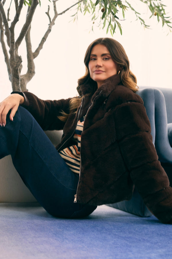 Brown | Faux Fur Textured Zip Front Jacket : Model is 5'9"/175 cm and wears UK10/EU38/US6/AUS10