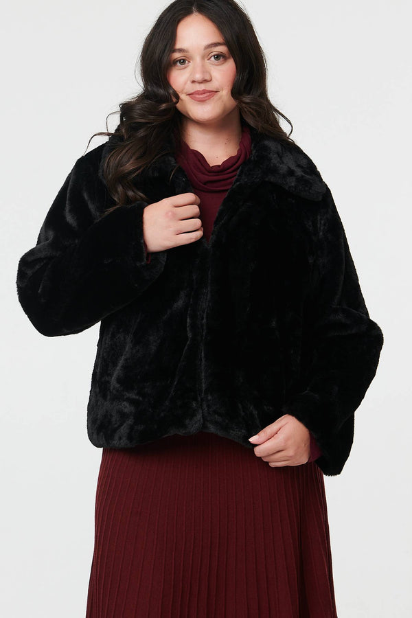Black | Curve Faux Fur Zip Detail Cropped Jacket