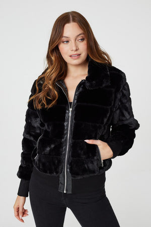 Black | Faux Fur Zip Front Jacket : Model is 5'9"/175 cm and wears UK8/EU36/US4/AUS8