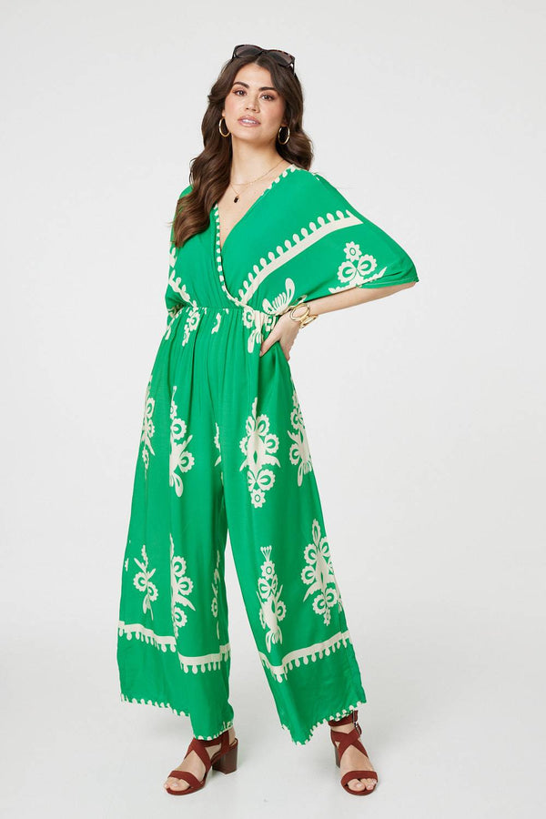 Green | Printed 3/4 Sleeve Jumpsuit : Model is 5'9"/175 cm and wears UK10/EU38/US6/AUS10