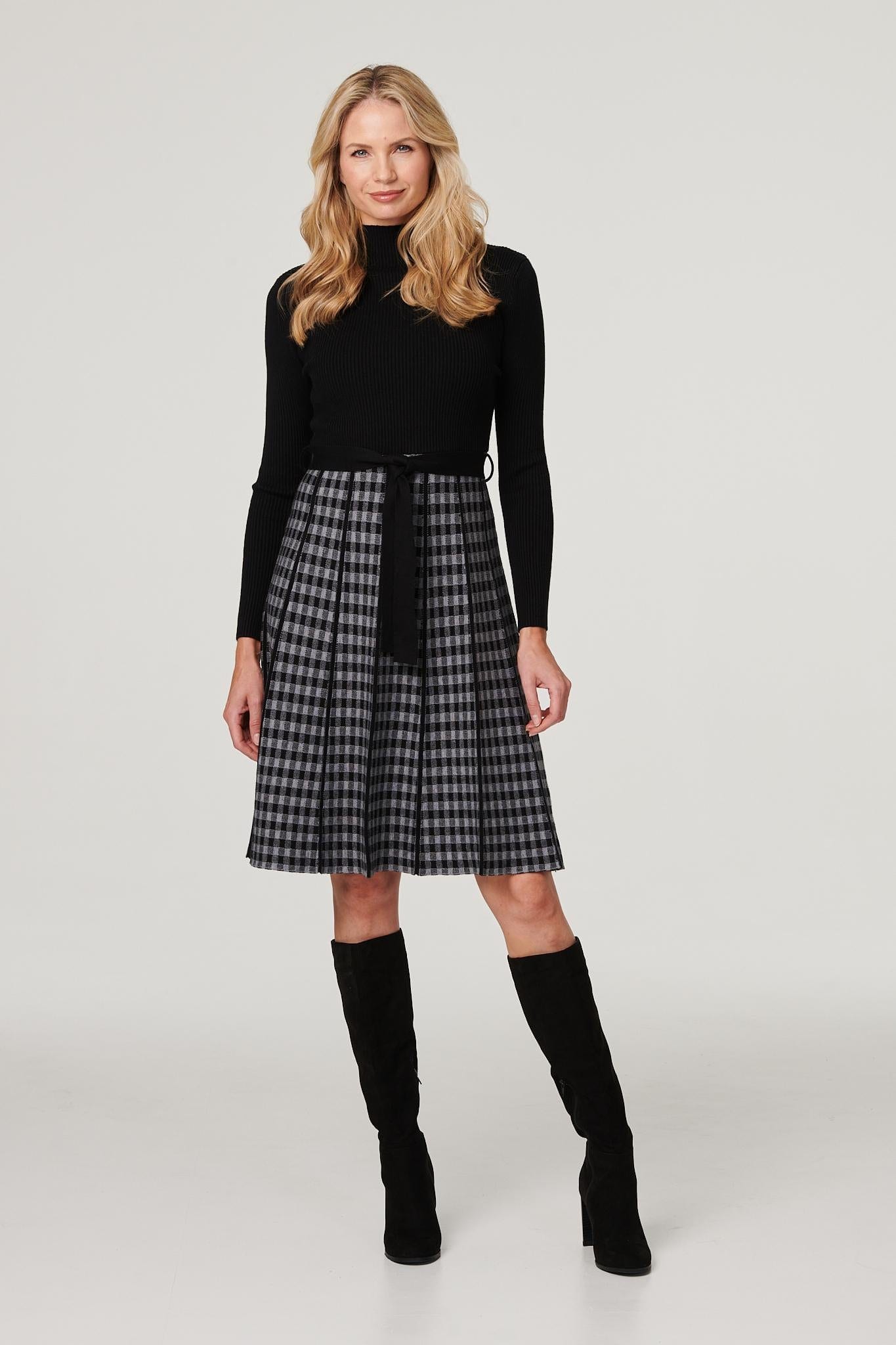 Black | Checked High Neck Knit Dress