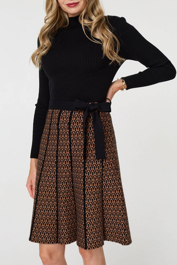 Brown | Abstract Pleated Knee Length Knit Dress
