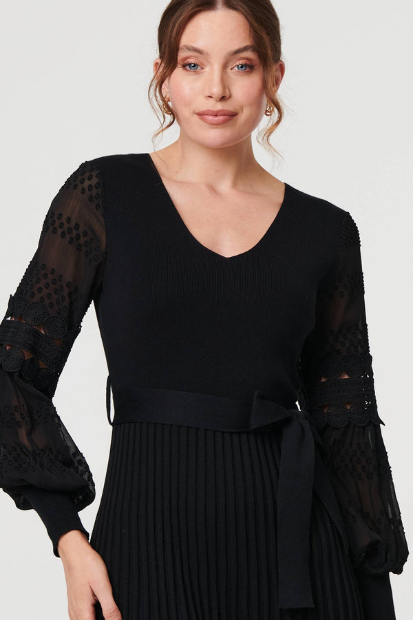 Black | Pleated Lace Puff Sleeve Midi Dress
