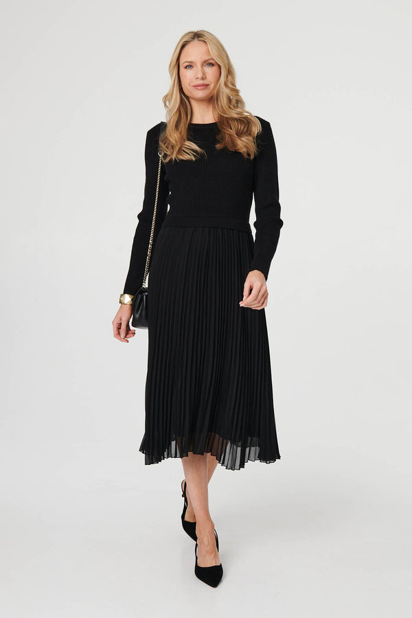 Black | Knit Long Sleeve Ruched Maxi Dress
