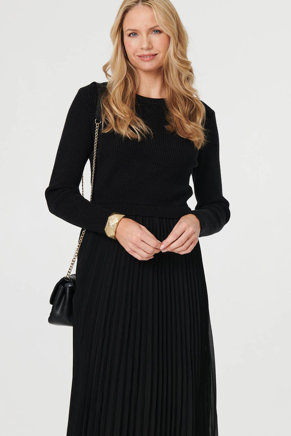 Black | Knit Long Sleeve Ruched Maxi Dress
