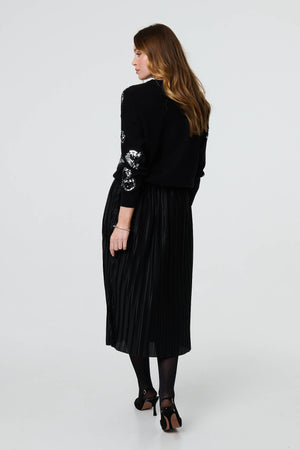 Black | Heart Sequin Embellished Knitted Jumper
