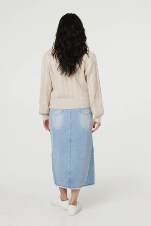Cream | Textured Wide Collar V-Neck Jumper

