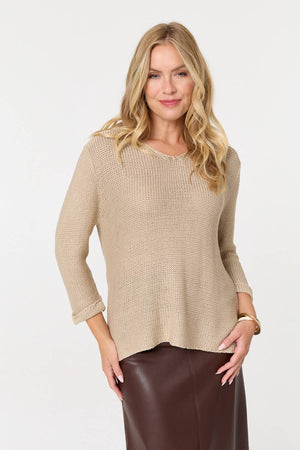 Beige | Mesh Texture 3/4 Sleeve Relaxed Top : Model is 5'10