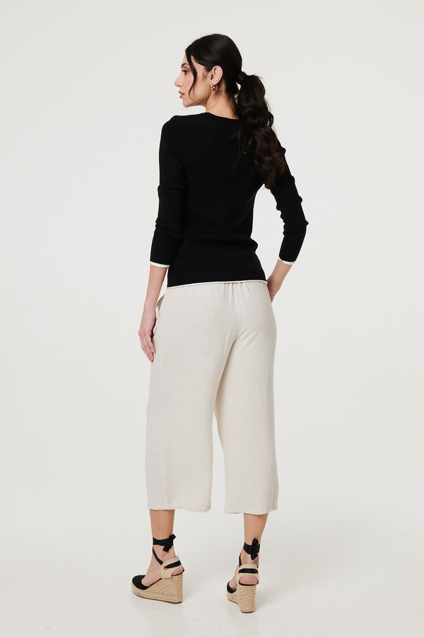 Black | Contrast Trim V-Neck Knit Top
