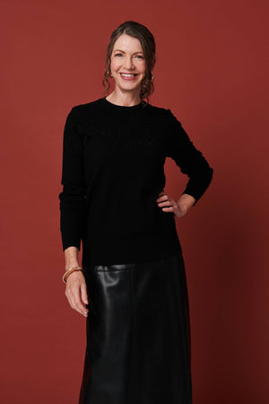 Black | Textured Knit Slim Fit Jumper : Model is 5'8