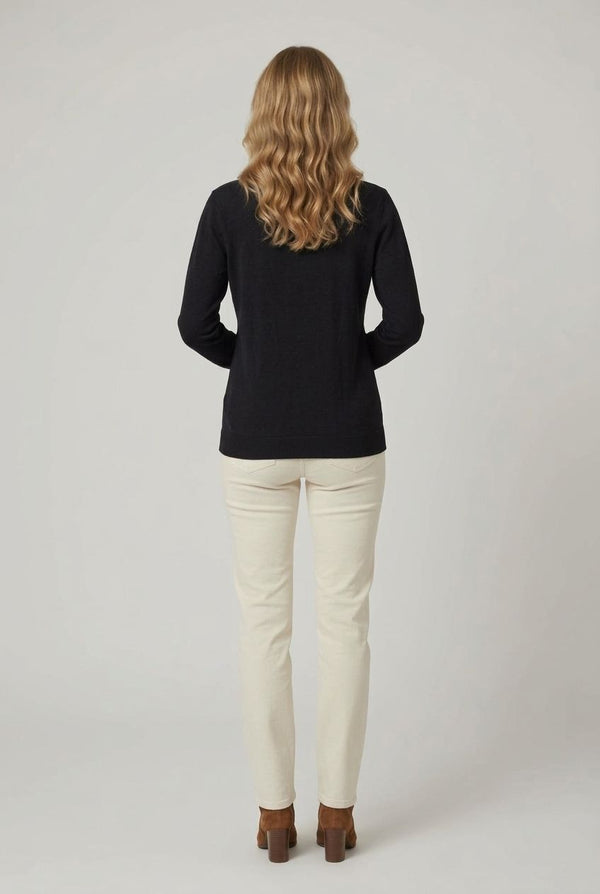 Black | Textured Pearl Detail V-Neck Knit Top
