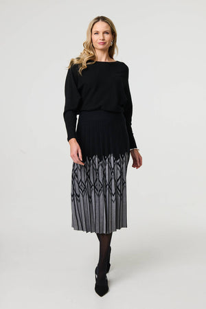 Black | Geo Print Pleated Knit Midi Skirt
