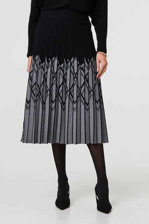 Black | Geo Print Pleated Knit Midi Skirt
