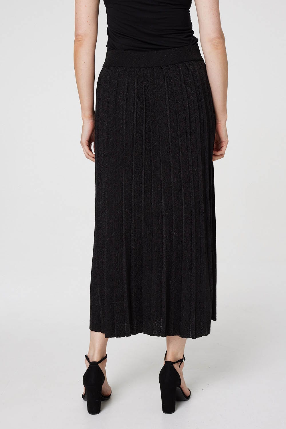 Black | High Waist Pleated Knit Skirt