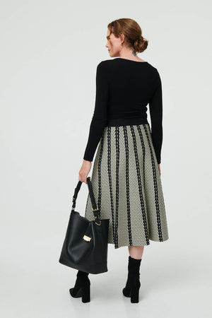 Black | Geo Print A-Line Pleated Midi Skirt

