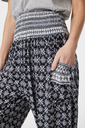 Black | Printed High Waist Harem Pants